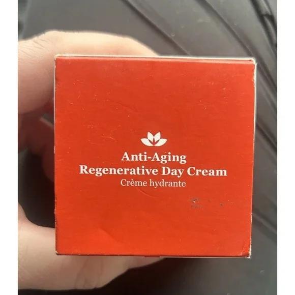 Derma E Anti Aging Regenerative Day Cream Vitamin A 2oz - Picture 2 of 5